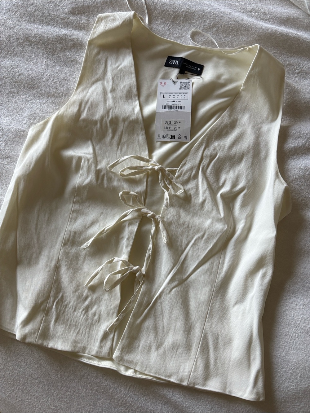 ZARA Cream Tie-Front V-Neck Sleeveless Top large NWT *rare*